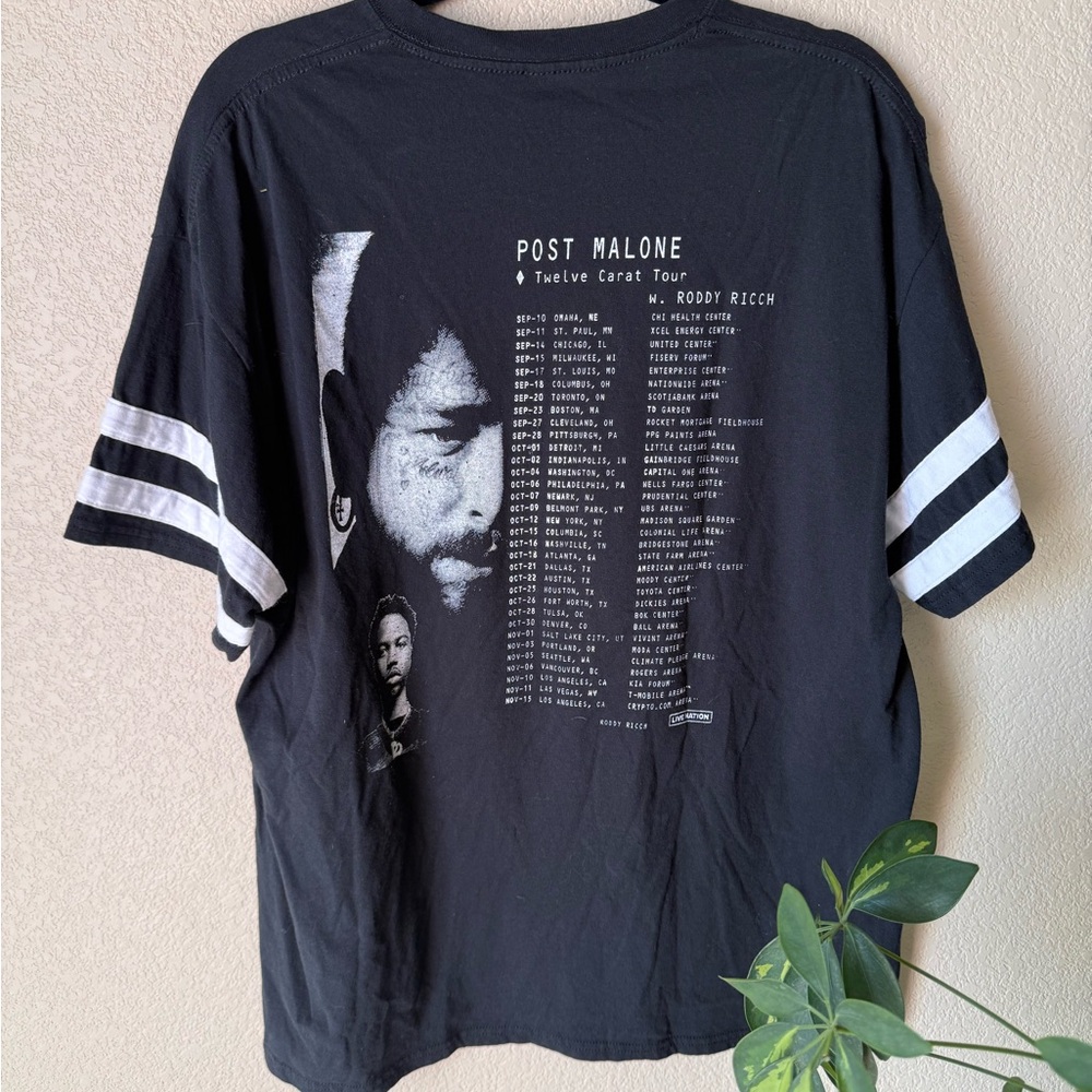 Post Malone Twelve Carat Tour Black Graphic Tee - Picture 2 of 2